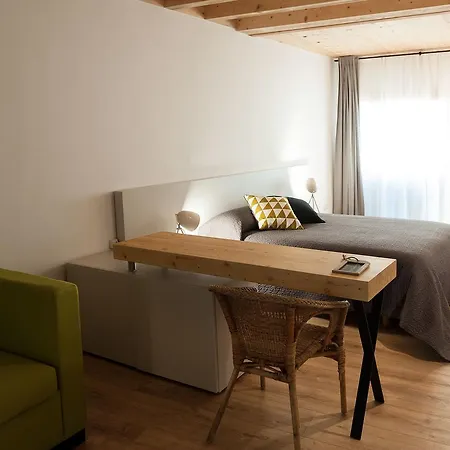 Hotel Casa Del Castell 3*